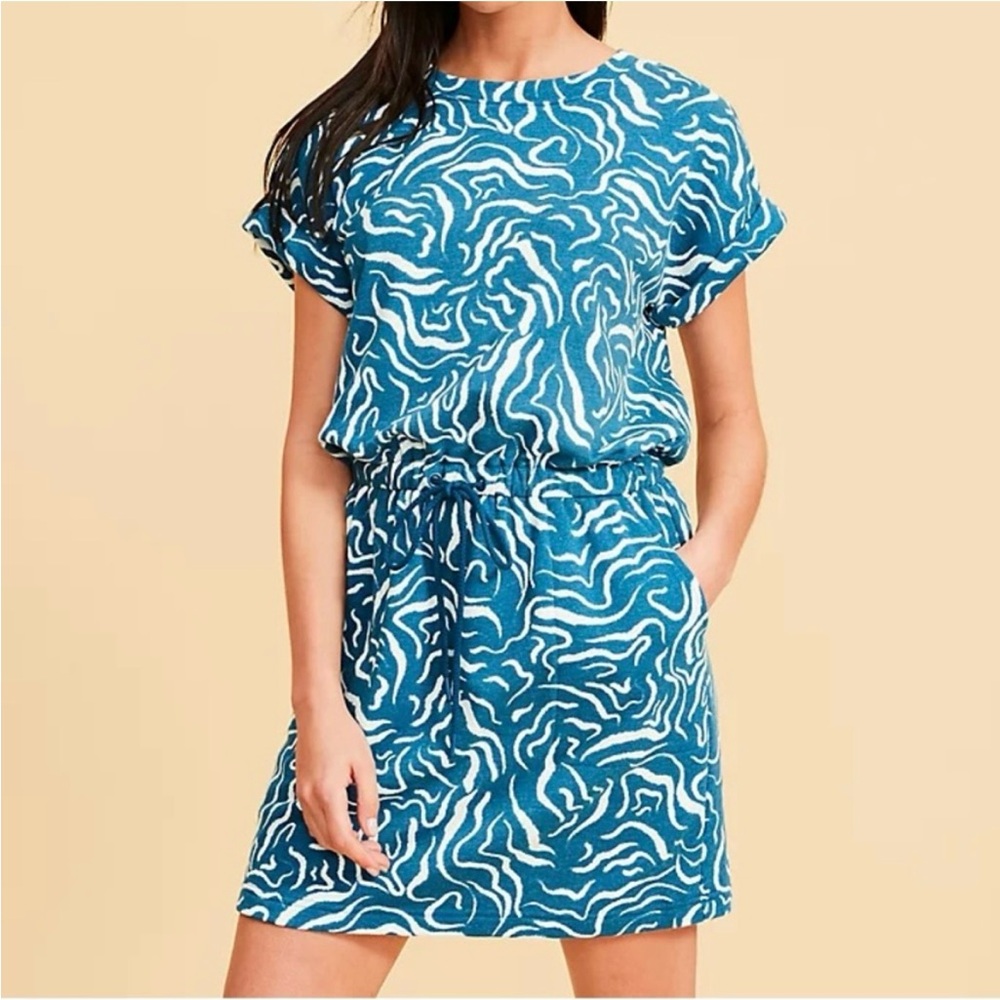Lou & Grey Blue and White Patterned Dress